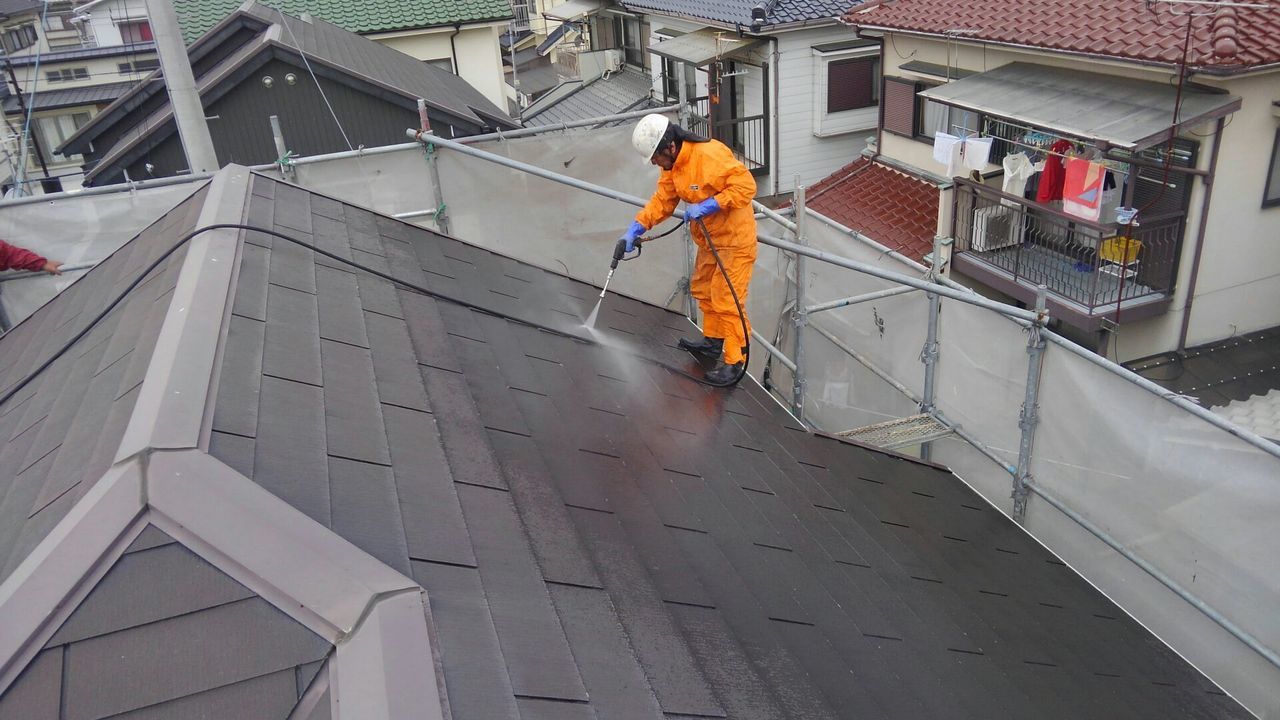 dc041802屋根水洗い.jpg